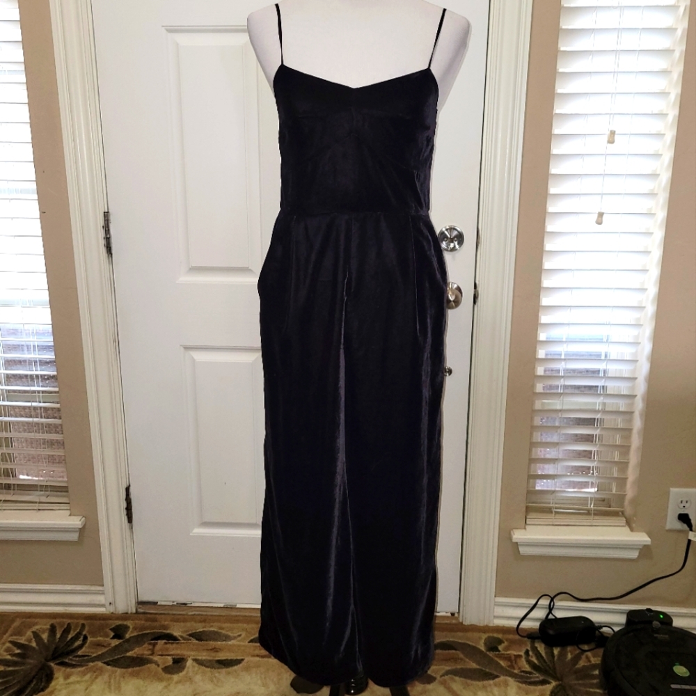 Ladies J Crew velour cropped jumpsuit size 2